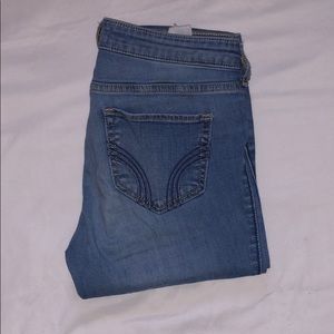 Size 7 regular Hollister skinny jeans
